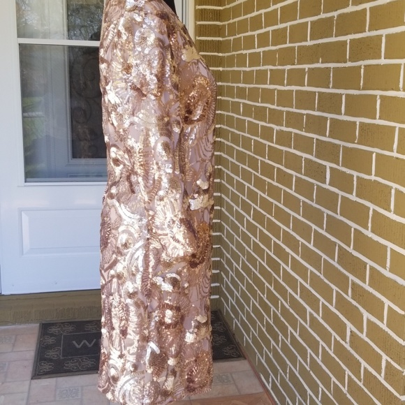 Epique Moi Dress - Picture 2 of 6